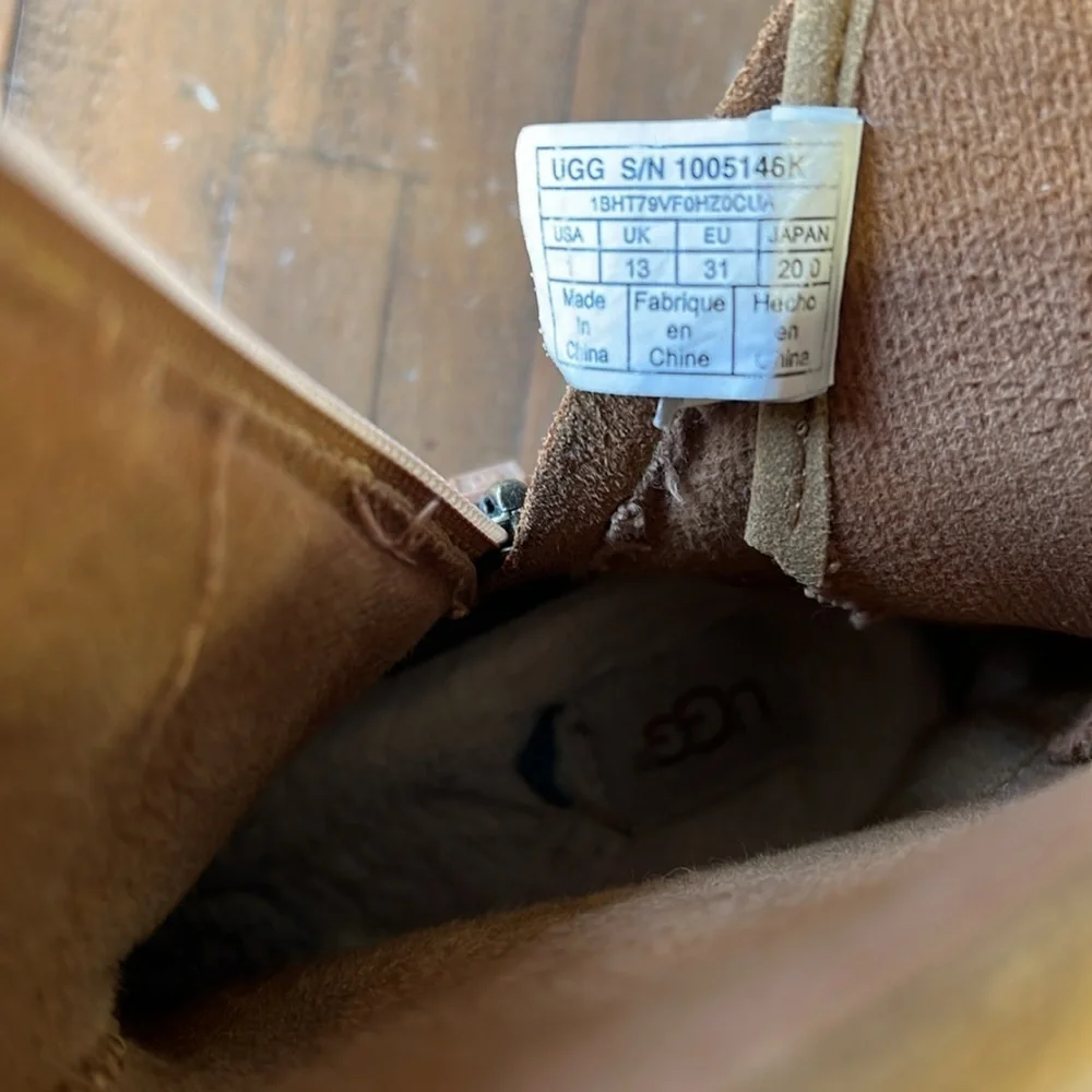 Ugg Corine chestnut suede tie back winter boots